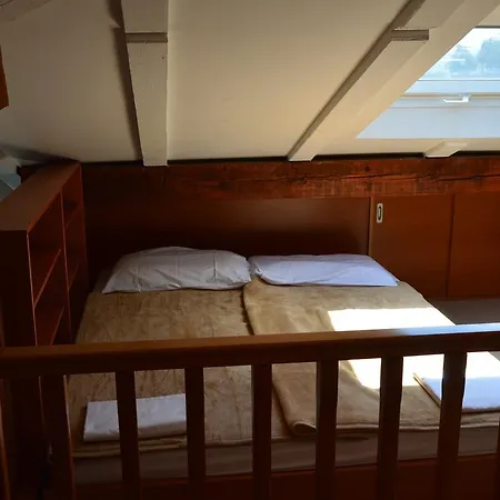 Apartments Zlatko Delic Ika Zewnętrze zdjęcie